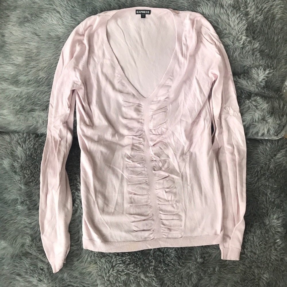 Lightweight long sleeve Express sweater